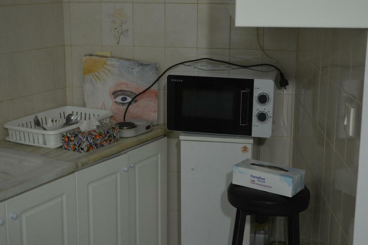 Apartment In The Center Of Aigio F Esterno foto