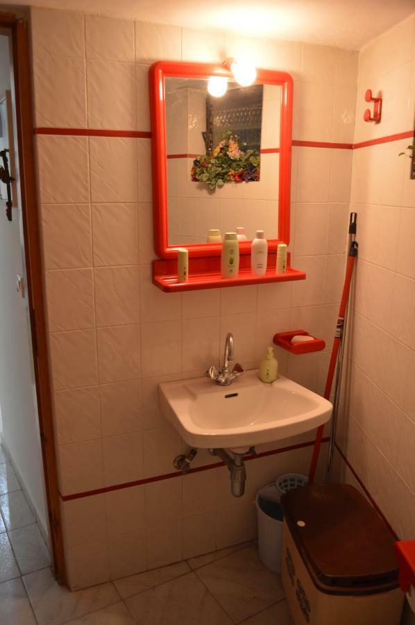Apartment In The Center Of Aigio F Esterno foto